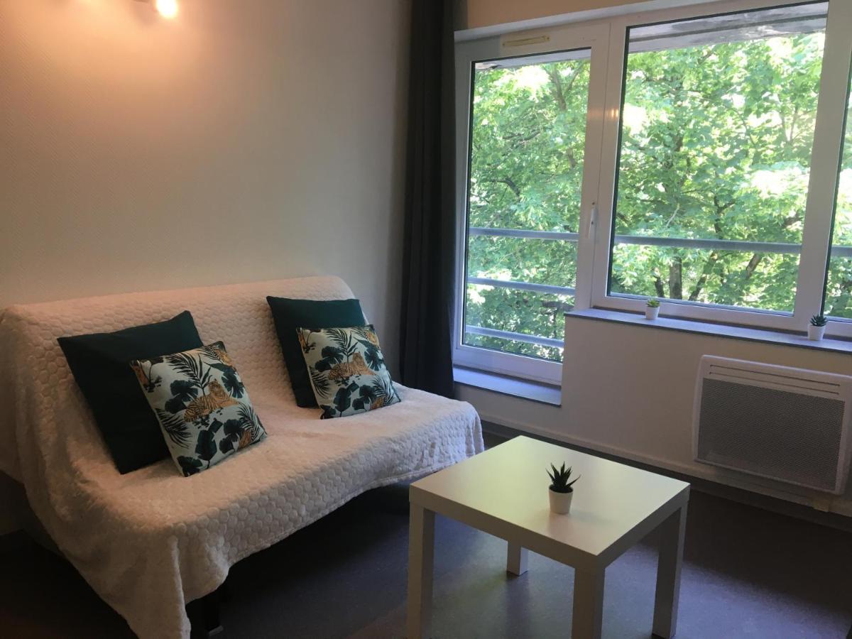Superbe Studio Hyper Centre Proche Centre Hospitalier Apartment Maubeuge Exterior foto